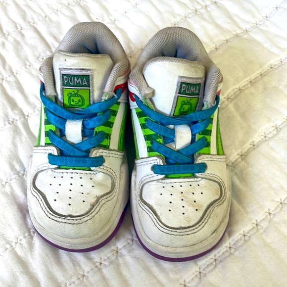 PUMA X Cocomelon sneakers - Size 6C - Picture 4 of 8